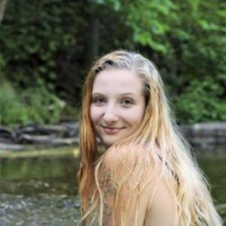 Chaude pute de Lausanne pour sexe gratuit