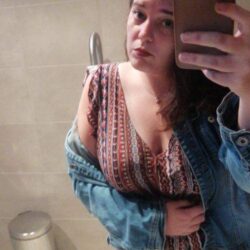 Plan cul Monthey avec une pute sexy