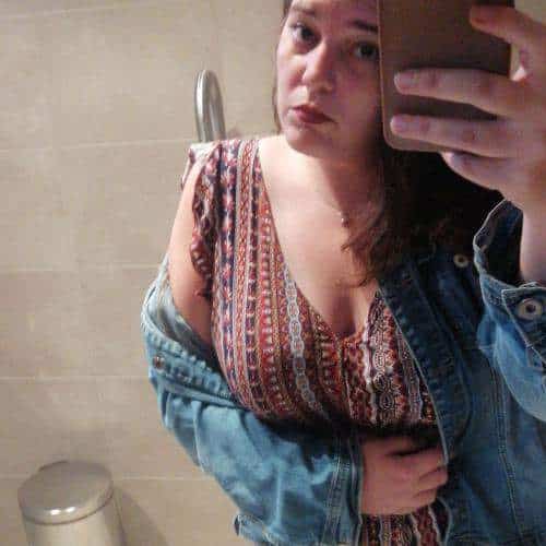 Plan cul Monthey avec une pute sexy